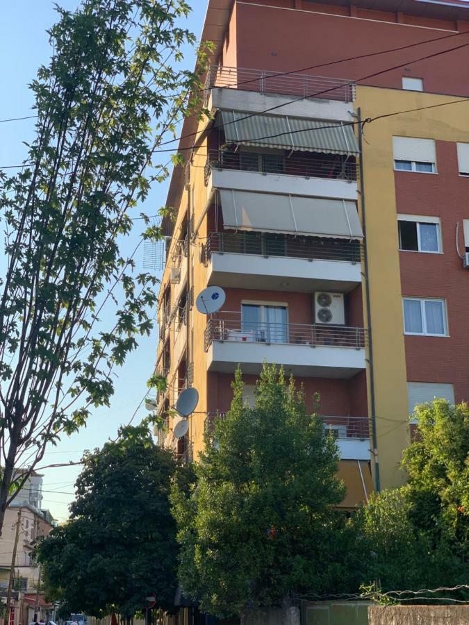 New Apartament Tirana Exterior foto