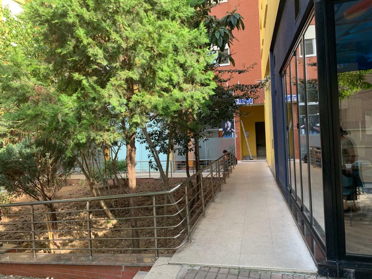 New Apartament Tirana Exterior foto